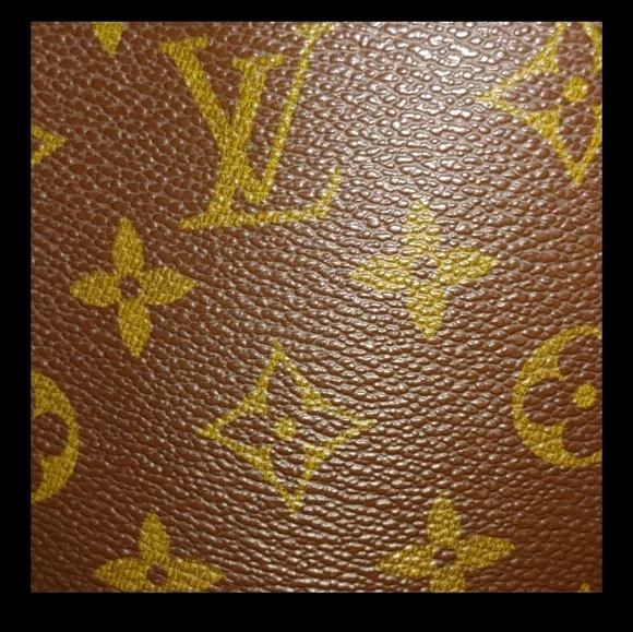 Louis Vuitton Messenger Bag LV Monogram Crossbody Bag LV Messenger Bag Authentic